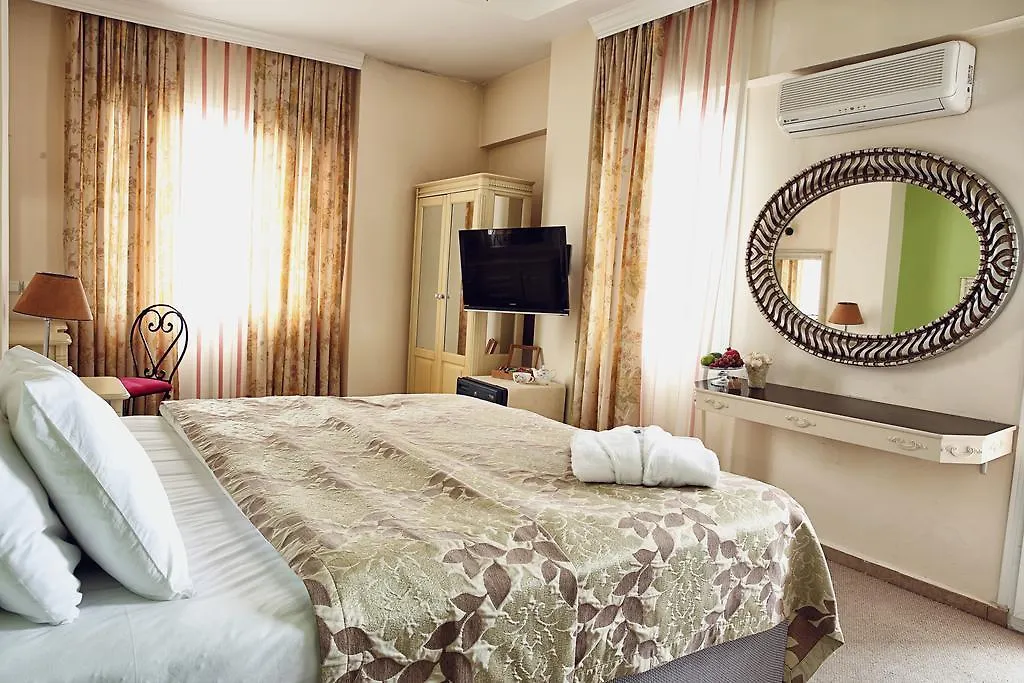 Urla Pera Hotel